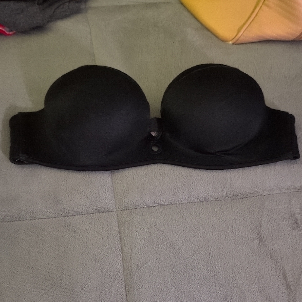 Victoria's Secret Black Strapless Bra with Molded Cups